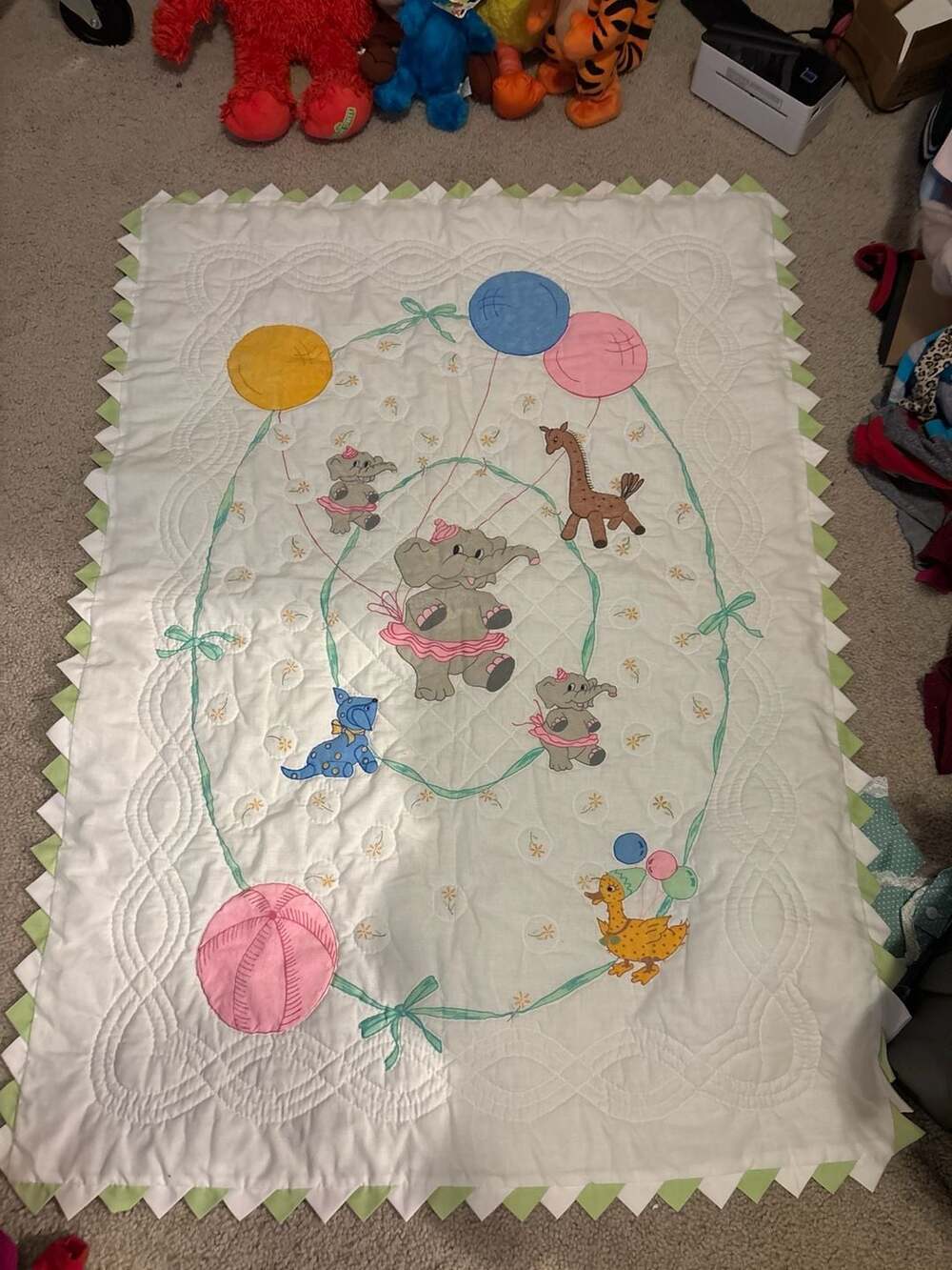 Vintage Animals Baby Quilt with Prairie Point Edge
